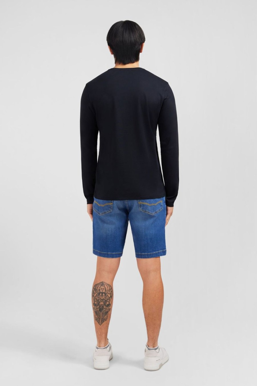 Eden Park Long Sleeved Black V Neck T-Shirt | T-Shirts