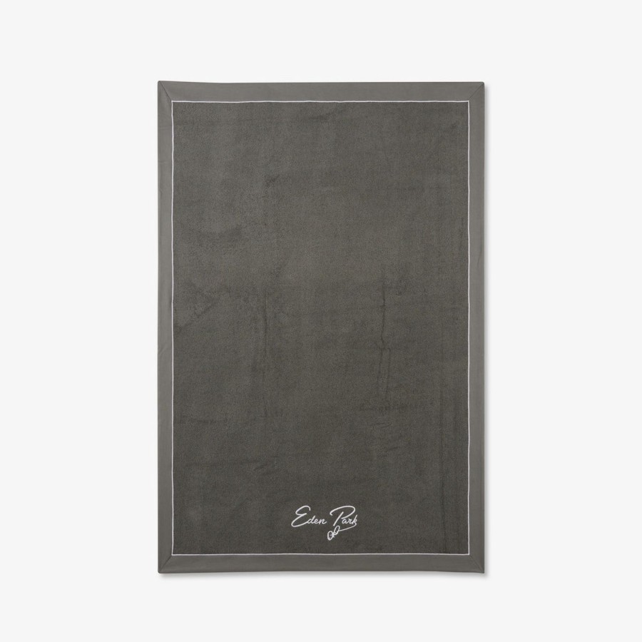 Eden Park Large Bath Towel With Grey Embroidery | Bath Towels